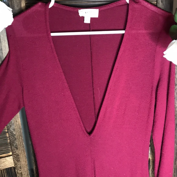 Low plunge red romper - Picture 4 of 5